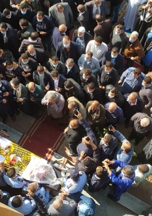 جنازة رسمية وشعبية لاول نائب ببرلمان 2020 ضحية كورونا ببنها