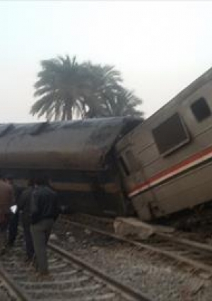 صور حادث قطار بني سويف