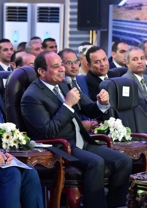 الرئيس السيسي يفتتح مشروعات الطريق الدائري ومحاور النيل