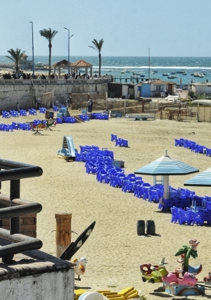 اغلاق الشواطئ بالاسكندرية منعا لتجمع المواطنين بهاوبسبب فيروس كورونا