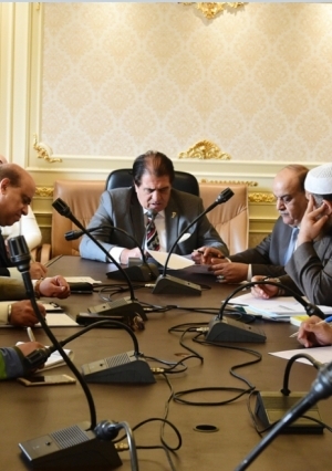 لجنة الشئون العربيه