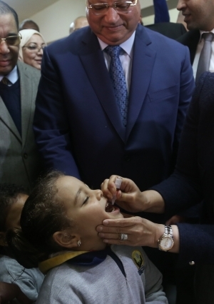وزيرة الصحة تدشن الحملة القومية ضد شلل الأطفال بالاسمرات المقطم