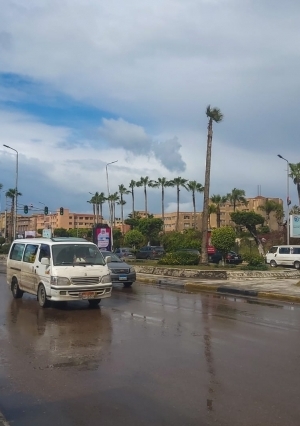 أمطار غزيرة تضرب الإسكندرية.. ورفع حالة الطوارئ
