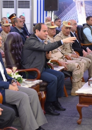 صور الجولة التفقدية للسيد الرئيس فجر اليوم في محور روض الفرج