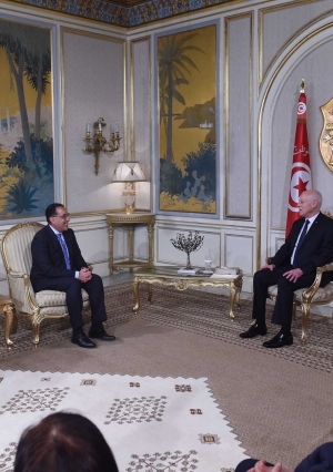 رئيس الجمهورية التونسية يستقبل "مدبولى"  بقصر قرطاج