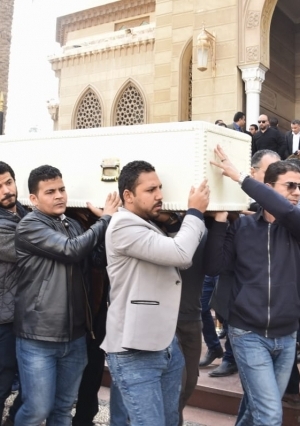تشييع جثمان الكاتب الصحفي سيد عبدالعاطي من مسجد الرحمن الرحيم بالقاهرة