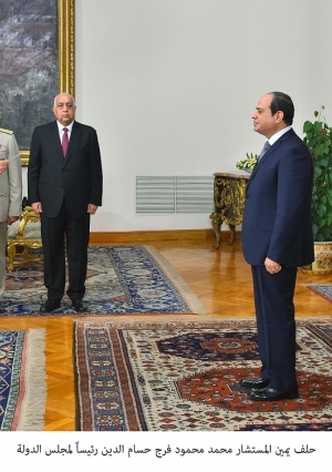 السيسي يشهد أداء حلف اليمين لرئيس مجلس الدولة والنائب العام