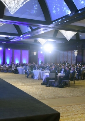 حضور الجلسة الافتتاحية للمؤتمر السنوى للمستثمرين بمنطقة الشرق الاوسط وشمال افريقيا