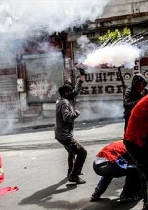 الشرطة التركية تقمع بعنف احتجاجات عيد العمال
