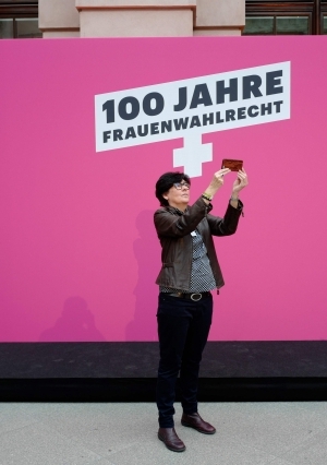 احتفالية مرور 100 عام على حصول النساء على حق التصويت بالانتخابات الألمانية