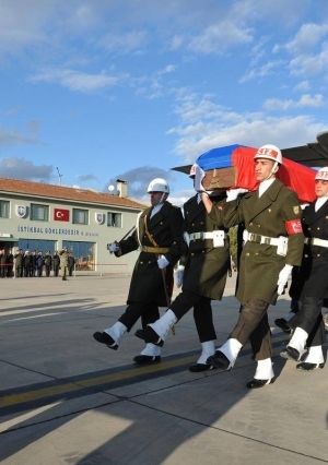 مراسم تسليم جثمان الطيار الروسي في أنقرة