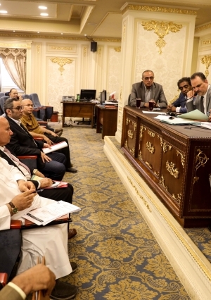 اجتماعات الجلسة العامة ولجان البرلمان المختلفة