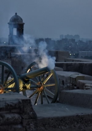 انطلاق مدفع الافطار من قلعة صلاح الدين اول ايام شهر رمضان