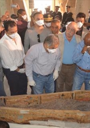وزير الآثار يفتتح مقبرة أثرية جديدة بالأقصر