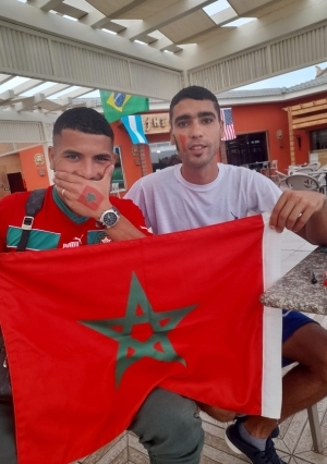 احتفالات بفوز المغرب على بلجيكا بفنادق الغردقة