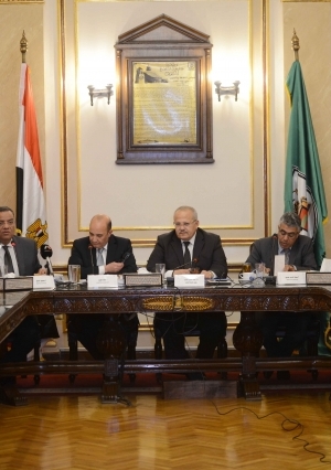 انطلاق ندوة «تطوير العقل المصري» في جامعة القاهرة - محمود مسلم