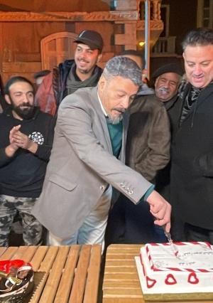 فريق عمل فيلم شمس يحتفل بعيد ميلاد عمرو عبدالجليل