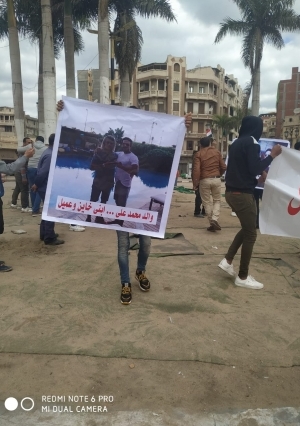 المصريون يردون على دعوات المقاول الهارب ويعلمونه درسًا في الوطنية