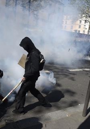 مظاهرات في فرنسا ضد القانون الجديد بالتزامن مع عيد العمال