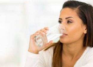 كم تحتاج من الماء حتى لا تشعر بالعطش خلال الصيام؟