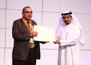 أحمد خالد توفيق يفوز بجائزة أفضل رواية عربية بمعرض الشارقة للكتاب