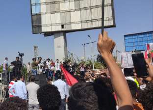 فلسطيني بالقاهرة: «مش هنسيب أرضنا.. والمصريين مقصروش معانا»
