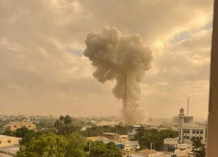 انفجار عنيف يضرب العاصمة الصومالية وسماع دوي إطلاق نيران بمحيط الحادث