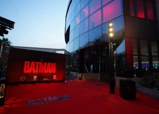 «نيسان موتور إيجيبت» تطلق «جوك كيرو» خلال عرض خاص لفيلم «باتمان»