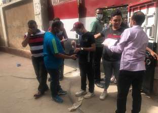 طلاب الثانوية العامة "مكفوفين" يواصلون أداء امتحان "العربي" بالقليوبية