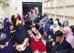 "الغارمات" ضحايا "التوقيع على بياض": قروض ميسرة آخرتها سجن