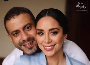 وصلة رقصة بين محمد فراج وبسنت شوقي قبل عقد القران «فيديو»