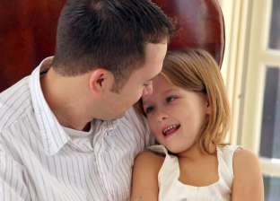7 صفات يجب أن يتحلى بها الأباء للتأثير على الأبناء إيجابيا