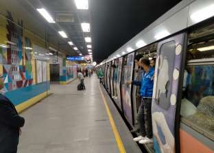 تأخر حركة قطارات الخط الثاني للمترو بسبب حدوث عطل فني بأحد القطارات