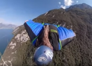 بالفيديو| مغامر إيطالي: "أخشى من القفز ولكن أحب مواجهة مخاوفي"