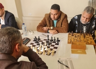 لاعب شطرنج كفيف ينتصر على مبصر في أولى مبارياته بالدوري: بلعب بالتخيل