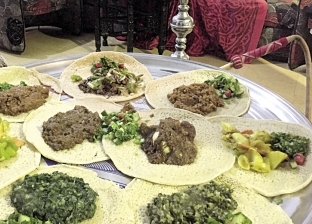 مطاعم بالقاهرة تستعد لبطولة كأس الأمم بـ«أكلات أفريقية مشطشطة»