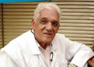 وفاة سمير الملا «طبيب السينما المصرية».. وغياب الفنانين عن جنازته