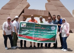طلاب جامعة العريش في زيارة للمشروعات والمعالم السياحية بجنوب سيناء