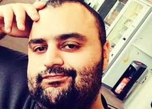 "شيكو" يعزي أحمد الفيشاوي في وفاة والده: ربنا يصبرك
