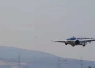 فيديو.. سلوفاكي يبتكر سيارة تتحول إلى طائرة خلال 3 دقائق