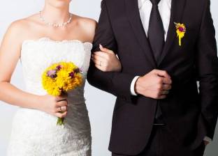 دراسة: العزاب أكثر سعادة من المتزوجين