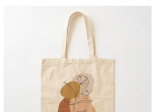 حقيبة الأدوات الفنية «tote bag» آخر ابتكارات السبلايز: سعرها يصل لـ300 جنيه
