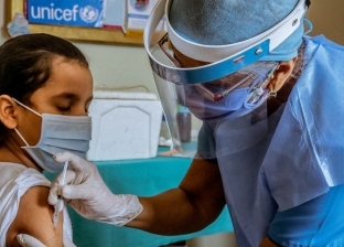 ألمانيا وإندونيسيا تبدأن تطعيم الأطفال بين 5 و11 عاما ضد كورونا