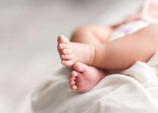 العثور على طفل رضيع حديث الولادة في قنا