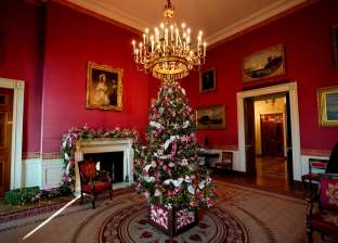 بالصور| البيت الأبيض يتزين من أجل عيون "الكريسماس"