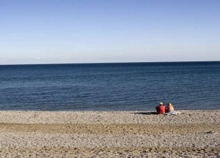 الأمواج تقذف 130 كيلو "كوكايين" على شاطئ في رومانيا