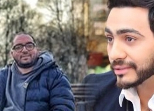 «بيحس بيا قبل أمي».. كيف دعم تامر حسني نجل الفنان محمد ثروت في مرضه؟