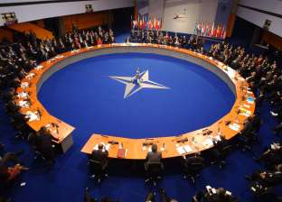 الناتو ينفق 3 مليارات يورو على "دفاعات الأقمار الصناعية"