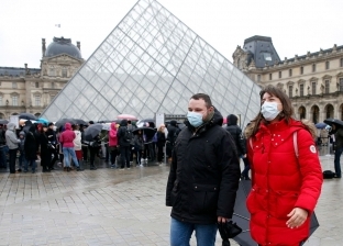 فرنسا تحظر التجمعات لأكثر من ألف شخص لمنع تفشي فيروس كورونا
