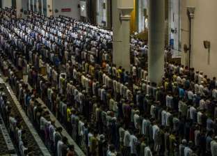 بالصور| رمضان حول العالم.. فوانيس مصر وتراويح إندونيسيا وكنافة باكستان